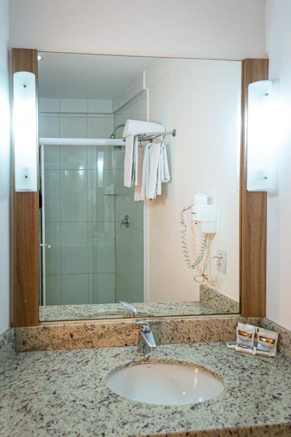 Hotel Malibu Inn Кампинас Екстериор снимка