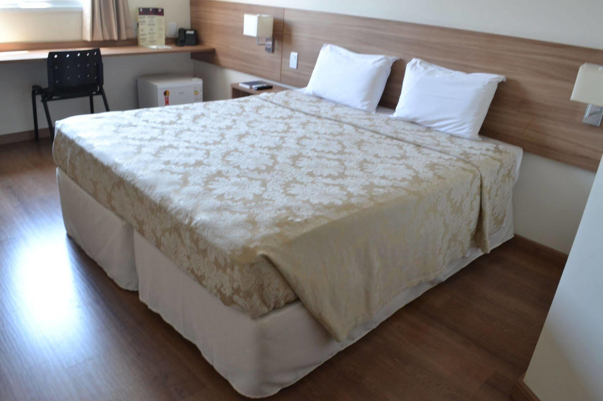 Hotel Malibu Inn Кампинас Екстериор снимка